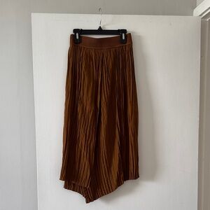 VINCE Pleated Midi Skirt